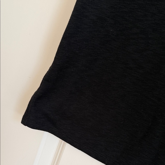 Vuori Black Tank Top - Picture 4 of 8